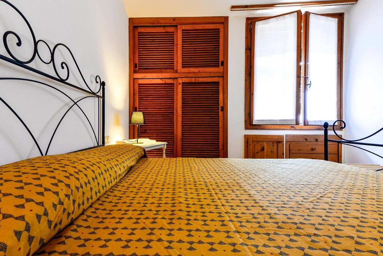 Apartment Appartamento Golfo Di Campo Pila